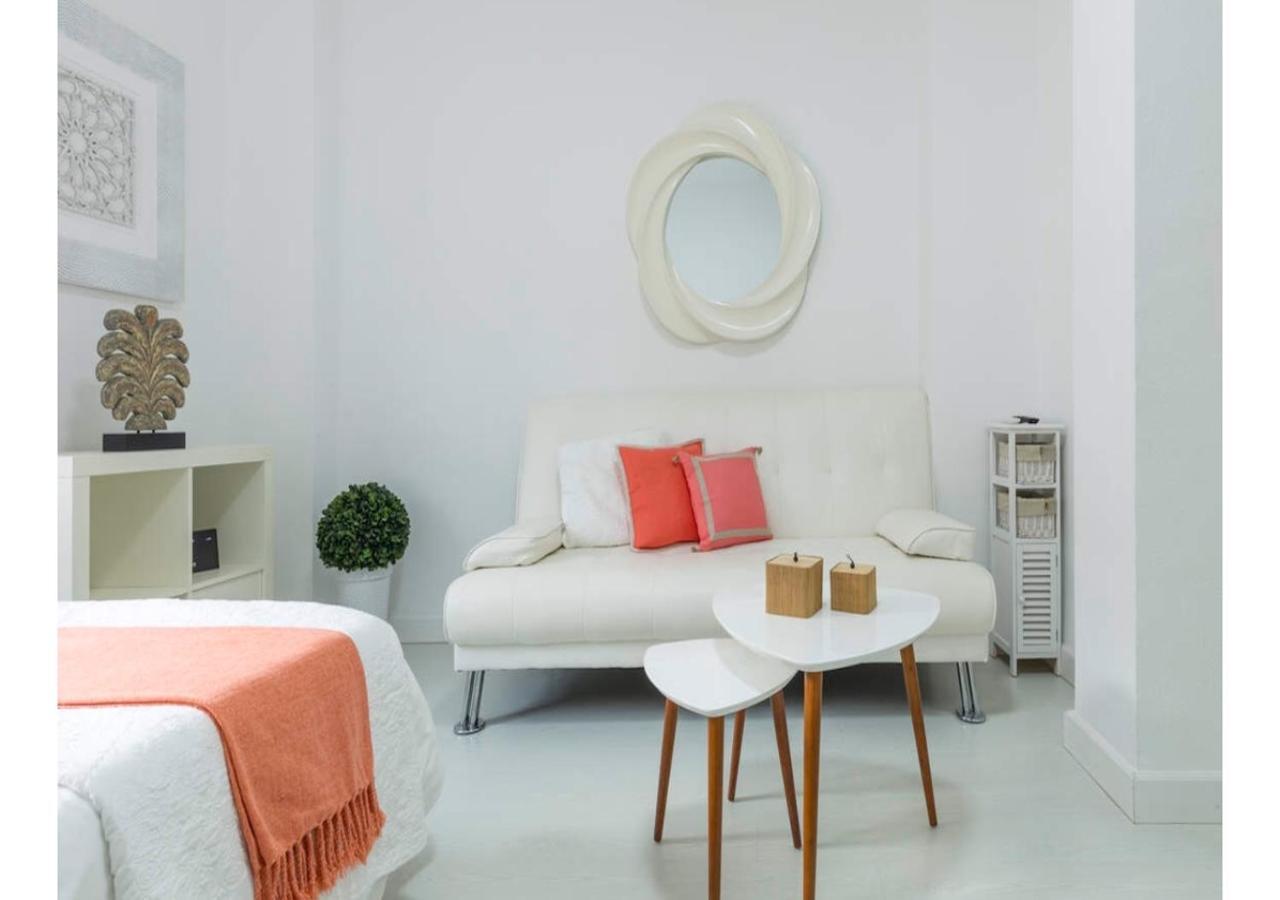 Lovely Studio At The City Heart! Málaga Dış mekan fotoğraf