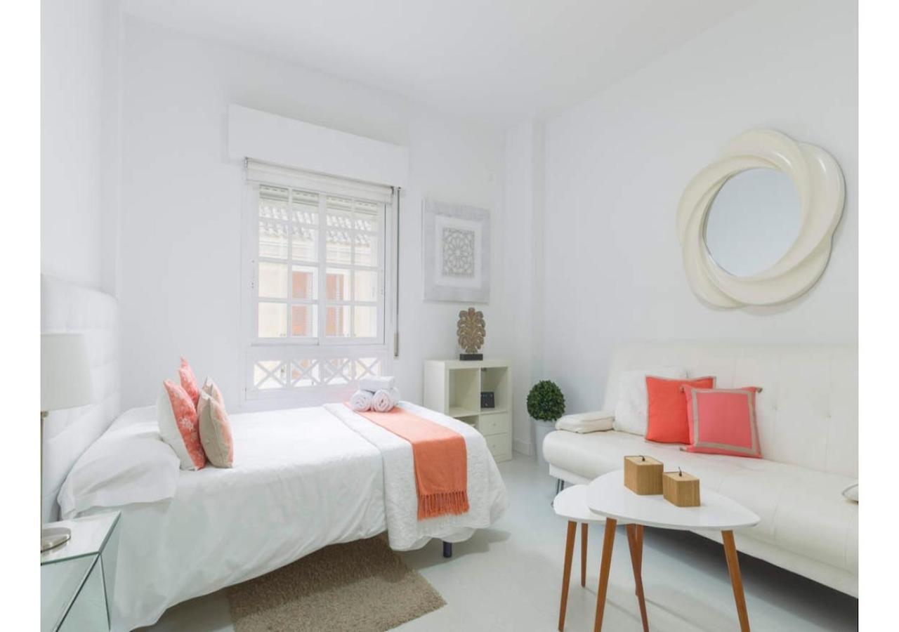 Lovely Studio At The City Heart! Málaga Dış mekan fotoğraf